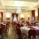 מלון Grand Capodimonte 4*