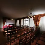 Grand Capodimonte מלון 4*