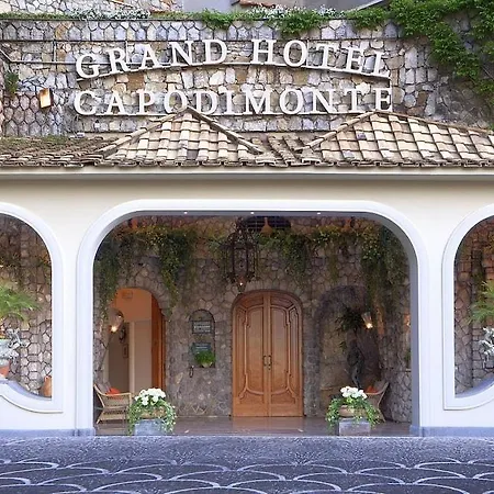 Grand Capodimonte Hotel
