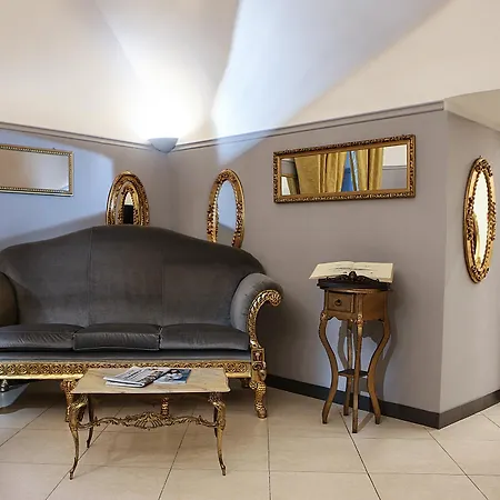 Grand Capodimonte Hotel 4*