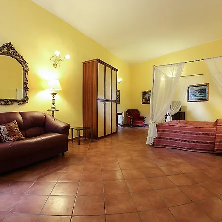 Hotel Grand Capodimonte 4*