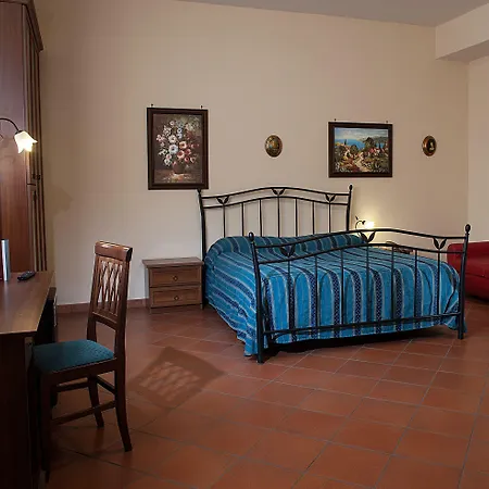 Grand Capodimonte Hotel