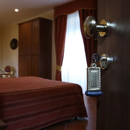 Grand Capodimonte Hotel Nápoles