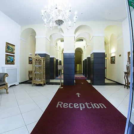 Grand Capodimonte Hotel