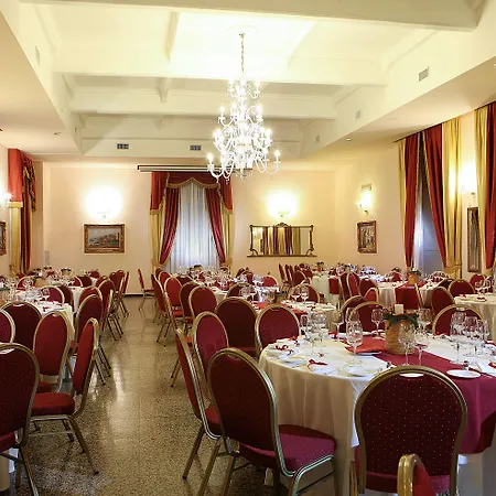 Hotel Grand Capodimonte 4*