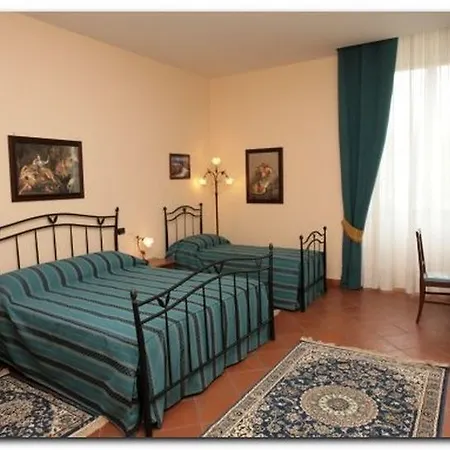 Grand Capodimonte 4* Nápoles