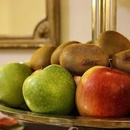 Grand Capodimonte Hotel