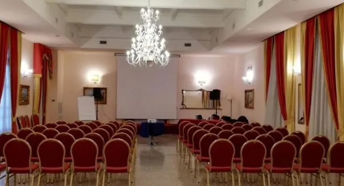 Grand Capodimonte מלון