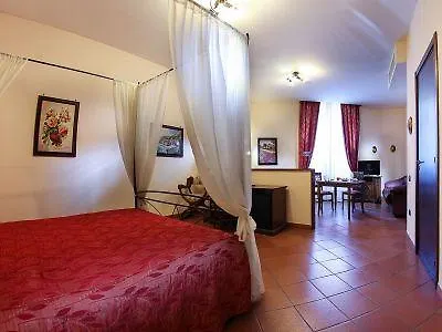 מלון Grand Capodimonte 4*