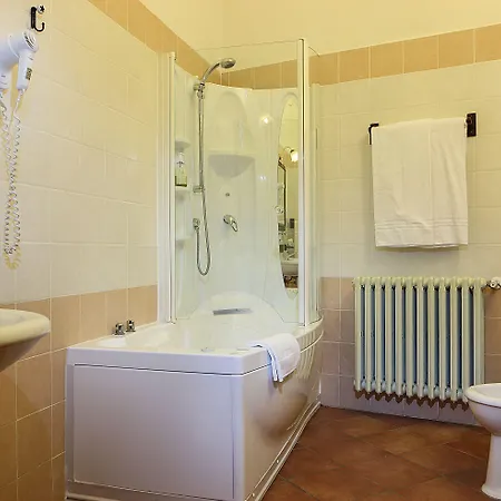 Grand Capodimonte 4* Nápoles