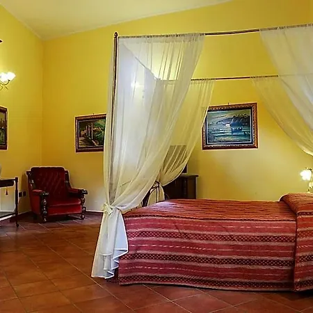 Grand Capodimonte Hotel