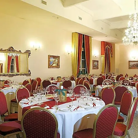 Grand Capodimonte Hotel