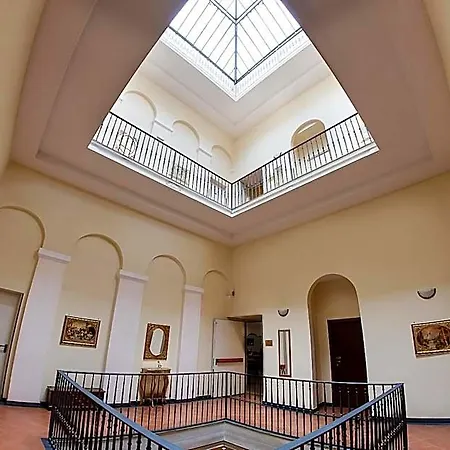 Grand Capodimonte Hotel