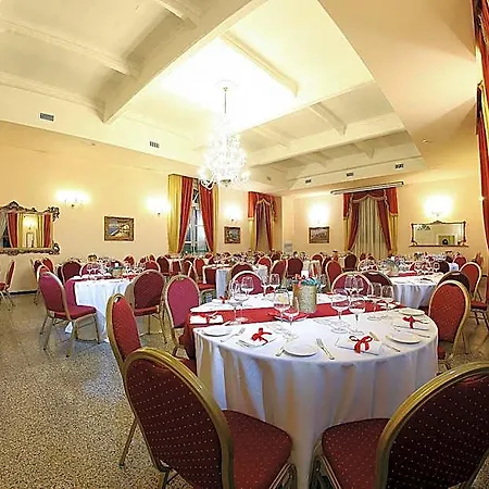 Hotel Grand Capodimonte Nápoles