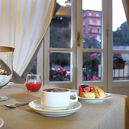 Grand Capodimonte Hotel Nápoles
