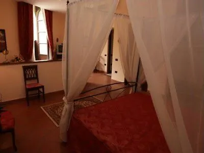 Grand Capodimonte Hotel 4*