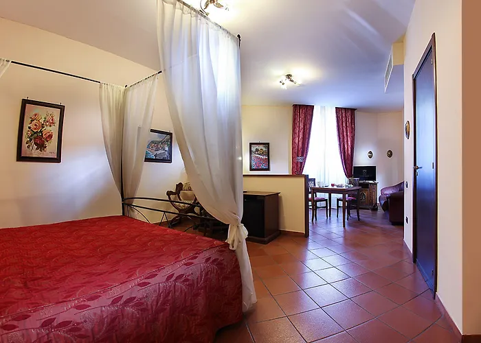 Grand Capodimonte Hotel