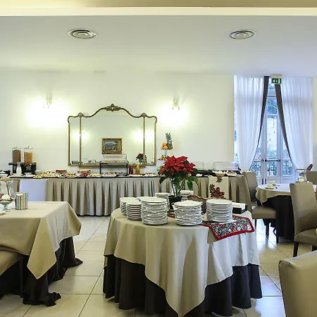 Grand Capodimonte