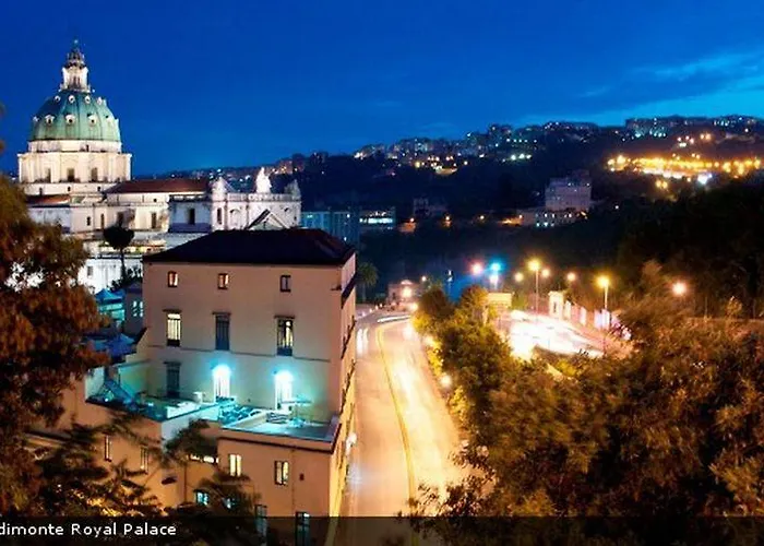 Grand Capodimonte Hotel