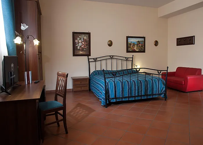 Grand Capodimonte Otel